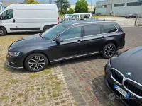 Usata VW Passat 150 CV (110 kW) 2022 Nero Station wagon