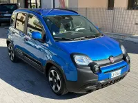 Usata Fiat Panda Cross Cross 69 CV (50 kW) 2025 Blu/azzurro Utilitaria