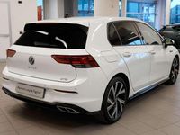 Usata VW Golf VIII R-line 131 CV (96 kW) 2024 Pure white Berlina