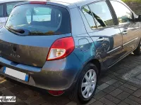 Usata Renault Clio III Dynamique 75 CV (55 kW) 2010 Grigio Berlina