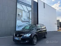Usata VW Touran Trendline 102 CV (75 kW) 2008 Nero Monovolume