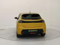 Usata Peugeot 208 Allure 101 CV (74 kW) 2021 Giallo Utilitaria