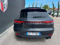 Usata Porsche Macan Chrono 245 CV (180 kW) 2018 Grigio SUV