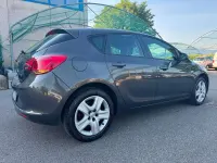 Usata Opel Astra Cosmo 110 CV (80 kW) 2015 Grigio Berlina