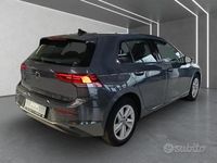 Usata VW Golf VIII 115 CV (84 kW) 2023 Grigio Berlina