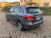 Usata Mercedes B180 AMG 109 CV (80 kW) 2015 Grigio Monovolume