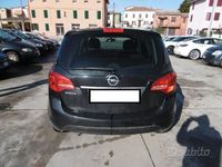 Usata Opel Meriva Cosmo 100 CV (73 kW) 2012 Nero Monovolume