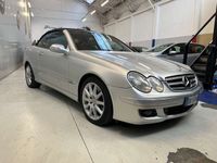 Usata Mercedes CLK320 Avantgarde 224 CV (164 kW) 2007 Argento Cabrio