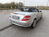 Usata Mercedes SLK200 AMG 184 CV (135 kW) 2008 Argento Cabrio