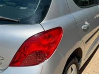 Usata Peugeot 207 88 CV (64 kW) 2009 Grigio Utilitaria