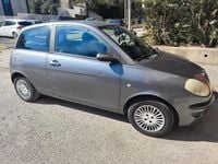 Usata Lancia Ypsilon 70 CV (51 kW) 2006 Grigio Utilitaria
