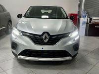 Usata Renault Captur Zen 100 CV (73 kW) 2020 Grigio SUV