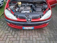 Usata Peugeot 206 75 CV (55 kW) 2002 Rosso Berlina