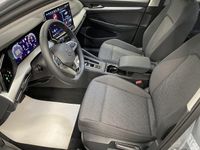 Nuova VW Golf VIII 149 CV (109 kW) 2025 Argento Berlina