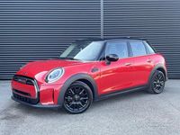 Begagnad Mini Cooper Business 136 HK (100 kW) 2023 Silver Halvkombi