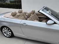 Usata BMW 330 Cabriolet 204 CV (150 kW) 2007 Cabrio