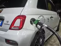 Usata Abarth 695 180 CV (132 kW) 2023 Grigio Utilitaria