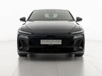 Usata Audi A6 e-tron S-Line 314 kW (428 CV) 2025 Blu plasma metallizzato Station wagon