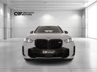 Nuova BMW X5 M Sport 530 CV (389 kW) 2026 Grigio SUV