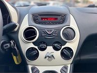 Usata Ford Ka 69 CV (50 kW) 2014 Nero Utilitaria