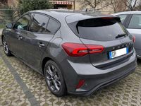 Usata Ford Focus ST-Line 116 CV (85 kW) 2023 Grigio Berlina