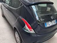 Usata Lancia Ypsilon 95 CV (69 kW) 2016 Blu Utilitaria