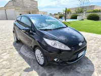 Usata Ford Fiesta Titanium 82 CV (60 kW) 2010 Nero Berlina