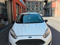 Usata Ford Fiesta Business Edition 75 CV (55 kW) 2014 Bianco Berlina