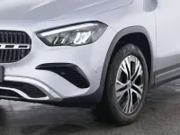 Usata Mercedes GLA200 Advanced 163 CV (119 kW) 2025 Argento hightech SUV