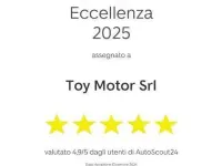 Usata Toyota Yaris Hybrid Active 101 CV (74 kW) 2016 Rosso Berlina