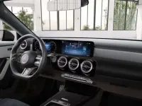 Usata Mercedes CLA180 Premium 136 CV (100 kW) 2026 Alpingrau Berlina