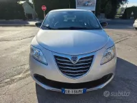 Usata Lancia Ypsilon 69 CV (50 kW) 2013 Grigio Utilitaria