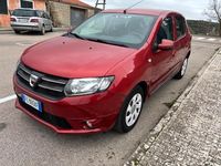 Usata Dacia Sandero Lauréate 74 CV (54 kW) 2016 Arancione Berlina