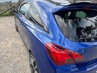 Usata Opel Corsa OPC 220 CV (161 kW) 2018 Blu/azzurro Utilitaria