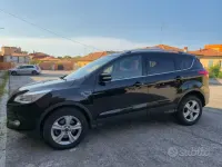 Usata Ford Kuga Business Edition 115 CV (84 kW) 2014 Nero SUV