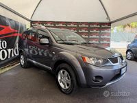 Usata Mitsubishi Outlander Intense 140 CV (102 kW) 2009 Grigio SUV