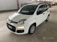 Usata Fiat Panda Easy 75 CV (55 kW) 2015 Bianco Berlina