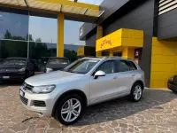 Usata VW Touareg 239 CV (175 kW) 2011 Grigio SUV