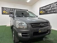 Usata Kia Sportage Active 140 CV (102 kW) 2007 Grigio SUV