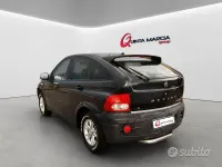 Usata SsangYong Actyon 150 CV (110 kW) 2008 Nero SUV