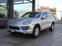 Usata Porsche Cayenne 245 CV (180 kW) 2013 Grigio SUV