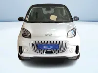 Usata Smart ForTwo Electric Drive Passion 41 kW (56 CV) 2023 Bianco Coupé