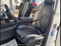 Usado Peugeot 5008 131 CV (96 kW) 2018 Blanco Monovolumen