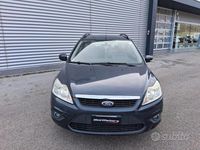 Usado Ford Focus 110 HP (80 kW) 2008 Cinzento Carrinha