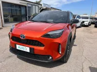 Usata Toyota Yaris Hybrid Edition 92 CV (67 kW) 2022 Arancione Station wagon