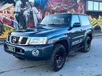 Usata Nissan Patrol 160 CV (117 kW) 2004 Blu SUV