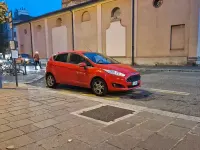 Usata Ford Fiesta Titanium 95 CV (69 kW) 2017 Rosso Utilitaria