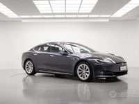 Usata Tesla Model S 503 kW (685 CV) 2018 Argento Utilitaria