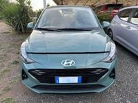 Nuova Hyundai i10 63 CV (46 kW) 2025 Mangrove green Utilitaria