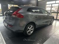 Usata Volvo V40 Kinetic 120 CV (88 kW) 2017 Grigio Station wagon